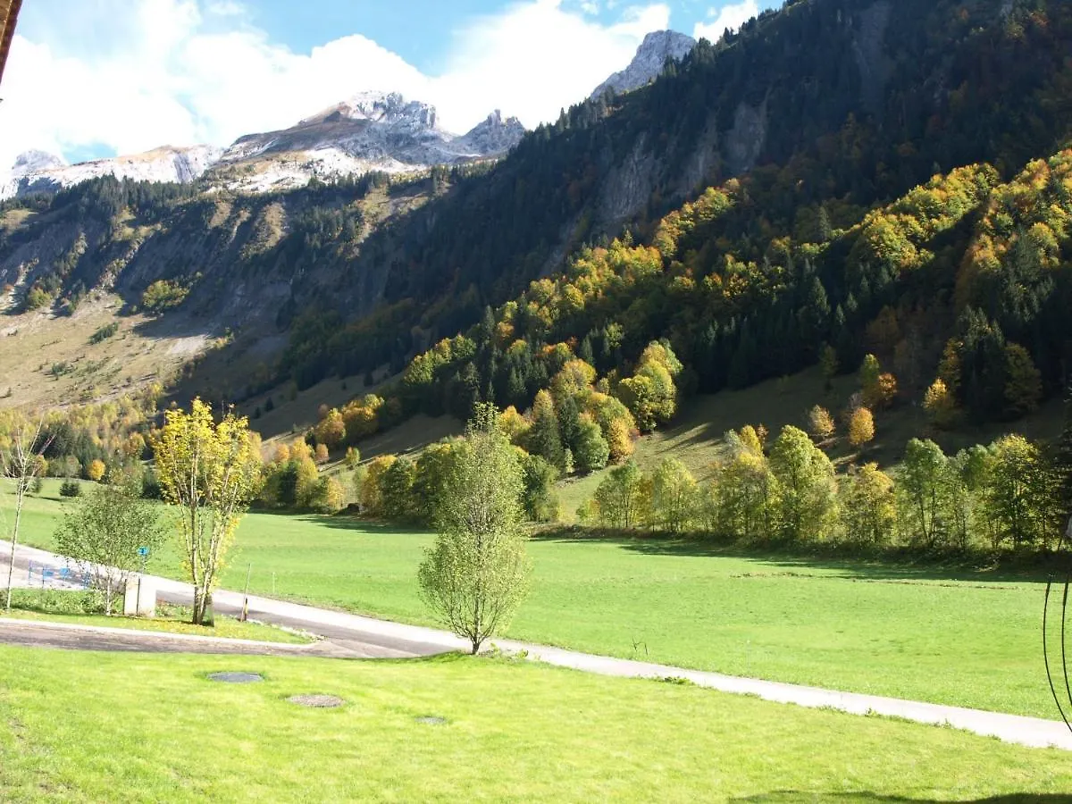 Chalet Le 4 - Numero 4 رون - ألب 0*,
